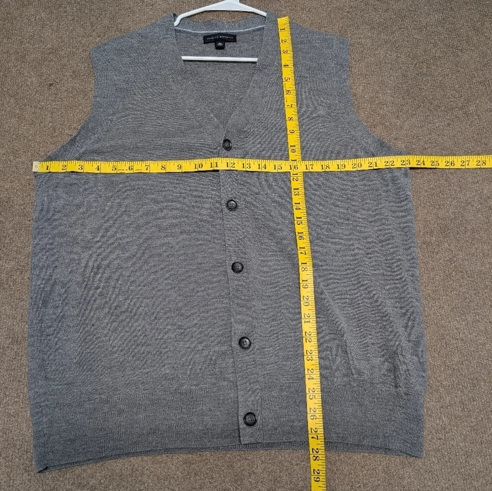 Banana Republic Gray Knit Button Cardigan Grandpacore Wool Sweater Vest Men's XL